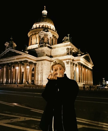 Daria Perel star du porno adulte des photos