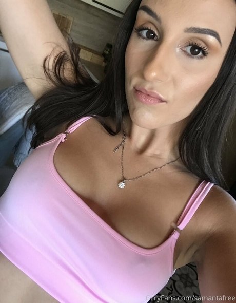 sweetmandyyy star érotique image