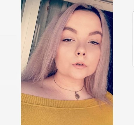 moniiquefox actrice porno image