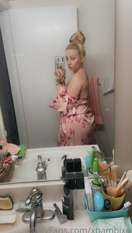 xbambixo haut étoile archive