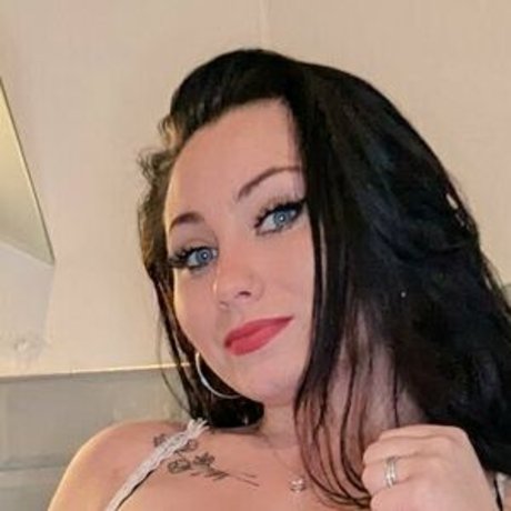 jadelou22 art star du porno archive