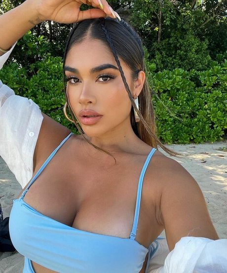 Maria Perez actrice artistique collection