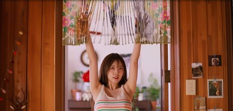 MoMoRina nus de stars du porno img