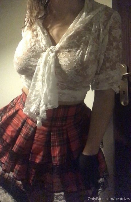 Beatrizrs modèle sexy galerie