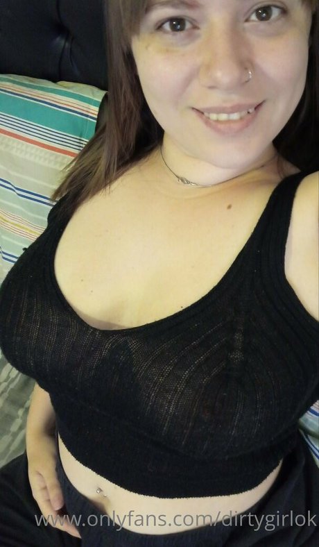 grandes aréoles onlyfans nu sexy galerie