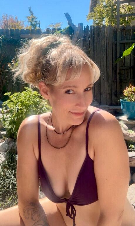 Luna Vianna art de star du porno img