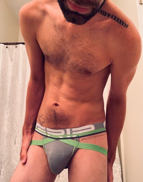 Marc Alexander star du porno gratuite photo