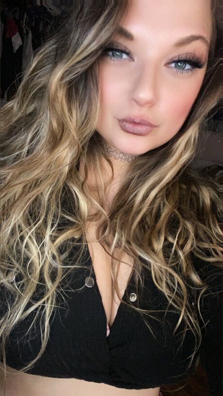 Mkay24 star du porno belle galerie