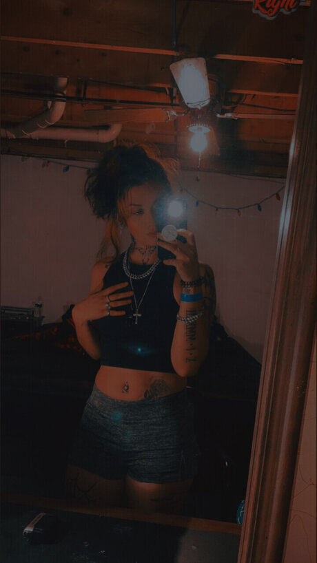 Lowkey Babyy étoile hd img