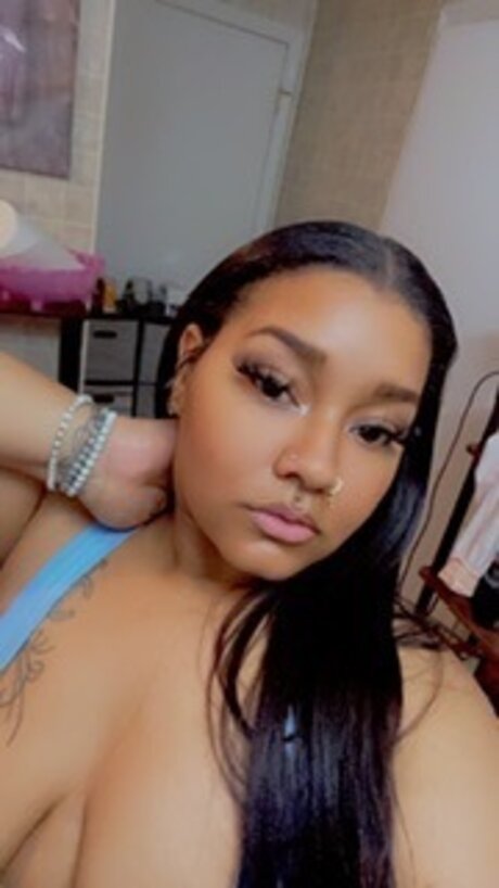 Shegod22 modèle meilleur img