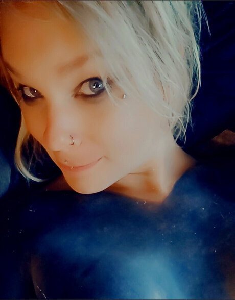 AveryBlayze_ modèle érotique collection