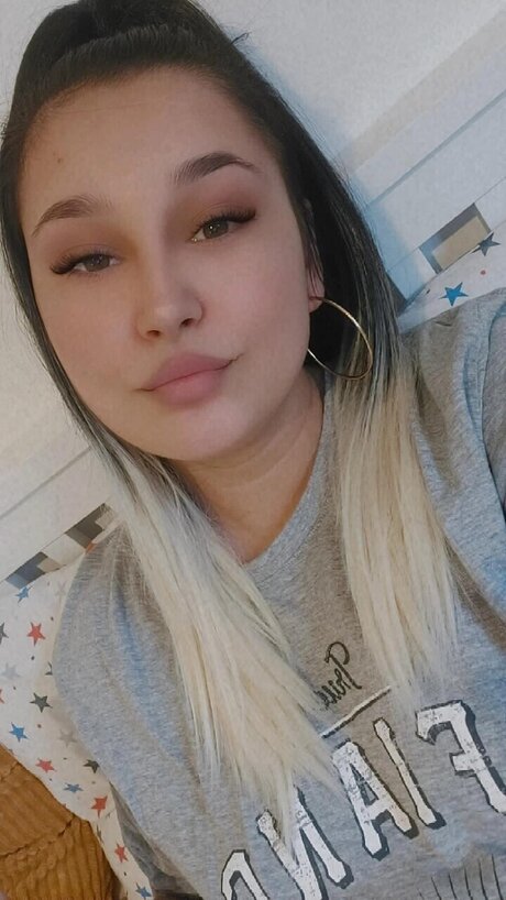 Roxana Maria actrice chaude images