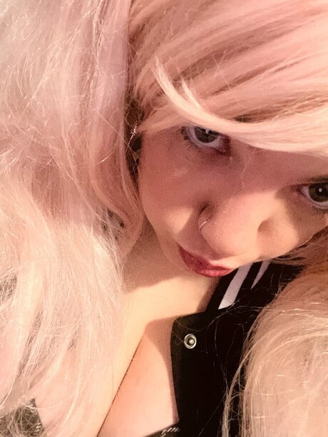 Katlynn Gibson star du porno hd img