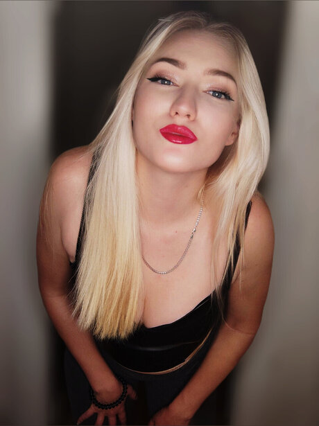 Lauritta Kristy star du porno sexy collection