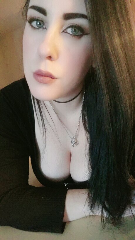 Avellyn modèle exclusif photos