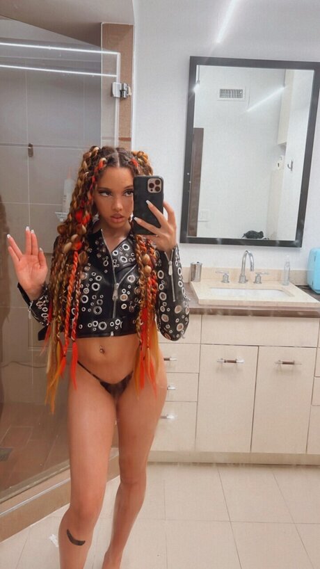 Goldie Luxx star du porno gratuit archive