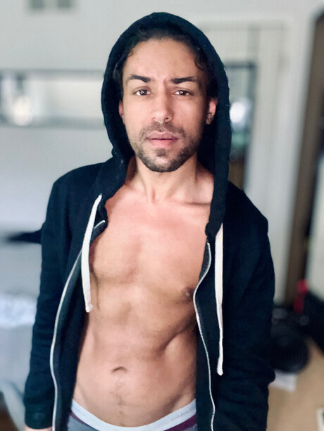 Cor modèle nu des photos