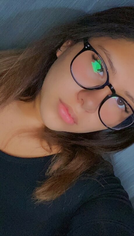 Fanny Vega modèle exclusif photo