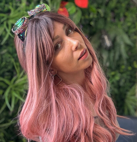 Freyja Wolf modèle adulte photos