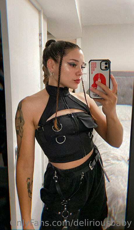 deliriousbaby actrice exclusive collection