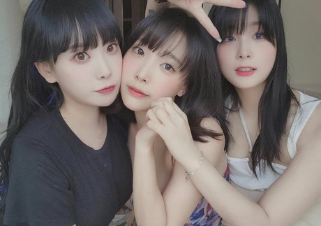 Kang Inkyung joli modèle galerie