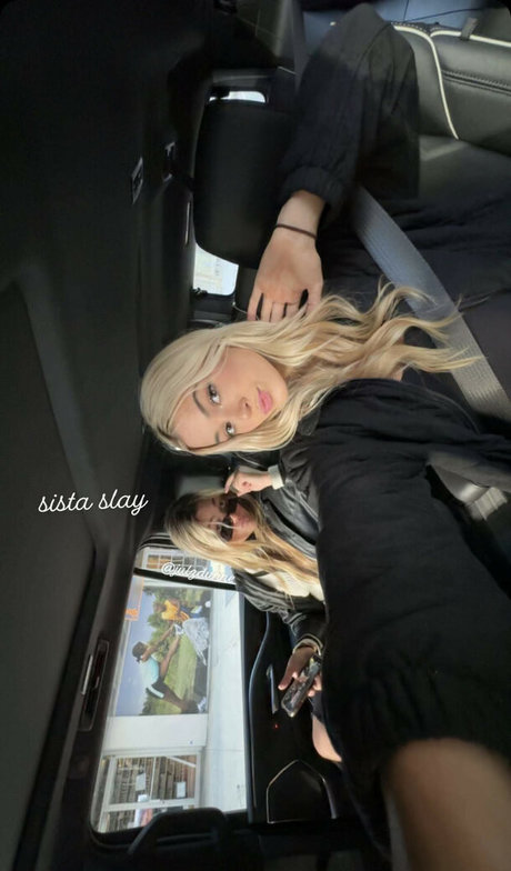 Livvy Dunne star du porno érotique images