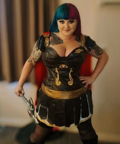 Gothabilly queen actrice chaude galeries