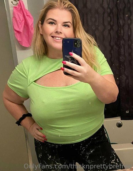 thicknprettybrefree haut étoile des photos