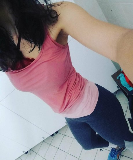 mywetkingdom modèles nus image