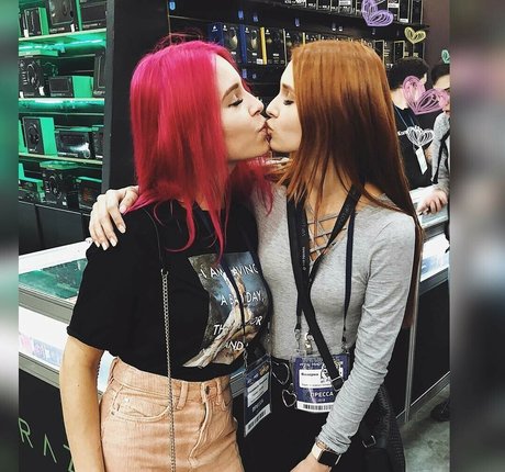 Denly étoile images