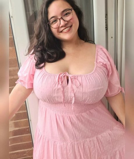 janineaam actrice photos