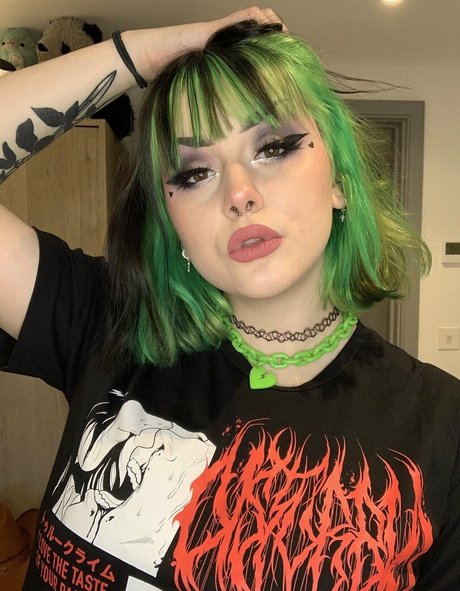 bunni free actrice artistique photo