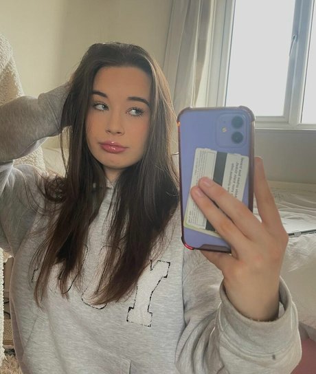 Anna Langley jolie star du porno img