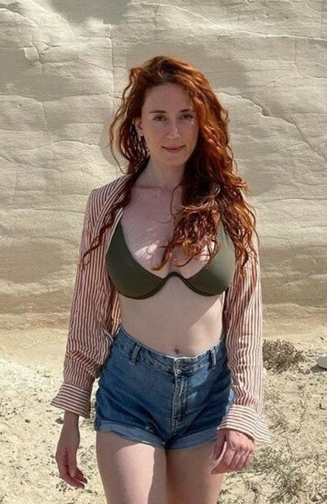 Madeleine Baldachino belle star du porno images