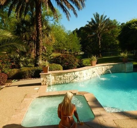 solo aux gros seins uniquementfans nus gratuits des photos