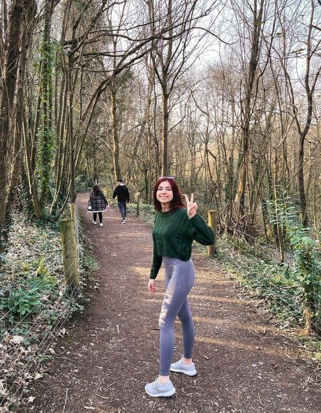 mushutwitch belle actrice galeries