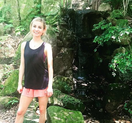 Tarah Kayne étoile adulte images