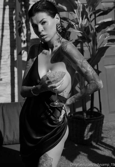 Lady Vamp star du porno archive