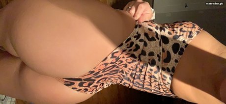 Annika Becker modèle érotique image