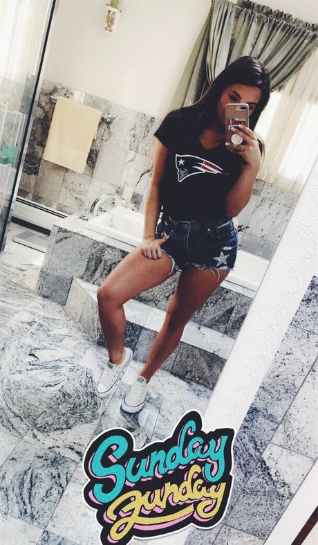 Lizzy Decologero actrice parfaite collection