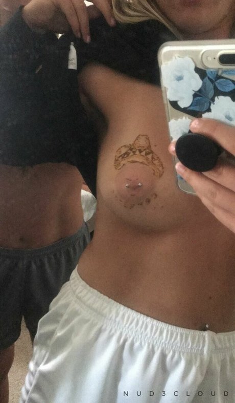 Emma Dahline star du porno parfaite photo