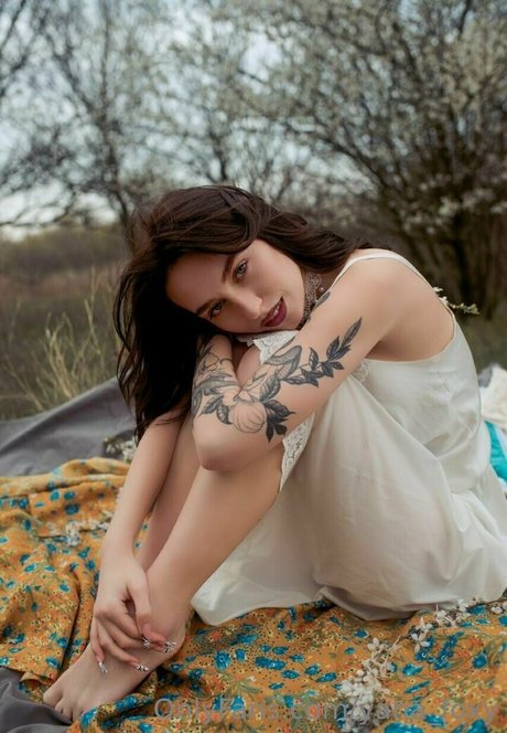 yanafoxy free modèles nus images