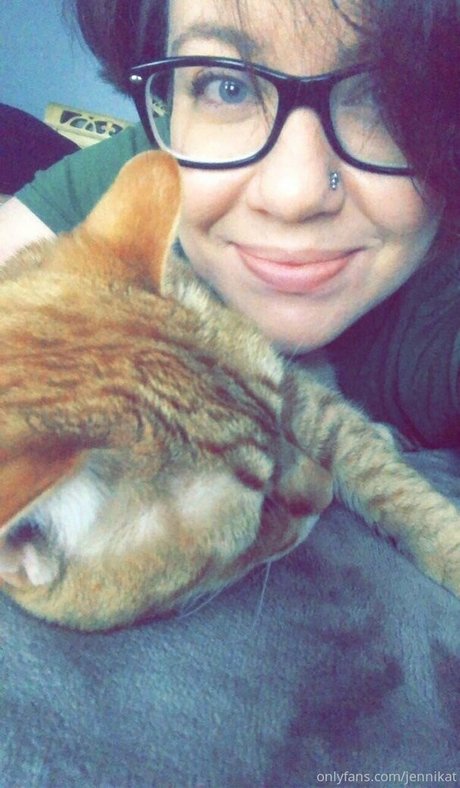 jennikatfree modèle érotique img