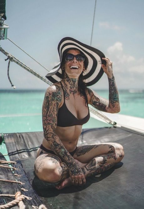 Chloie Jonsson étoile sympa image