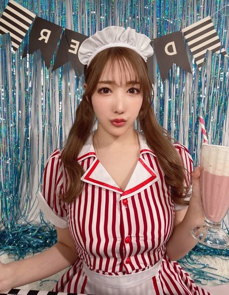 Koyoi Konan étoile de haute qualité des photos