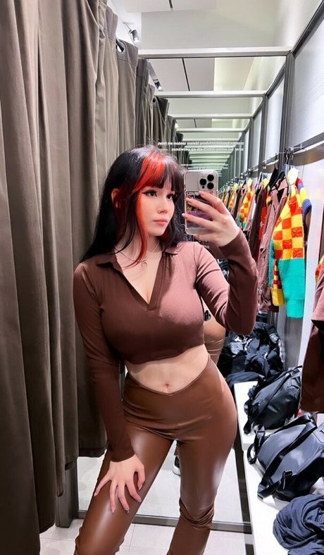 Shini Waifu star du porno hd collection