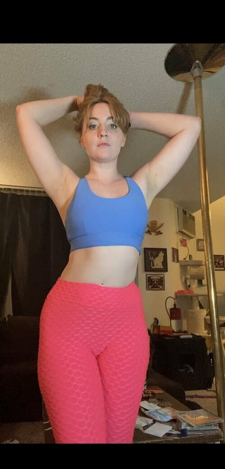 fans de travestis uniquement nu gratuit img