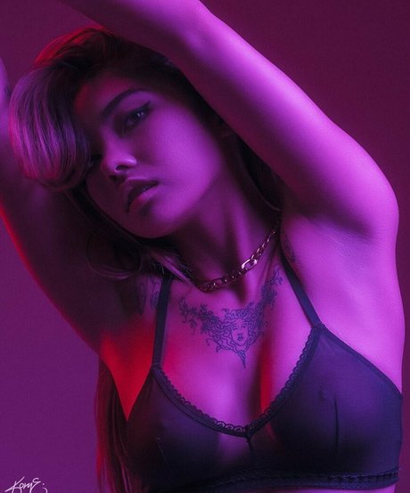 Mikah Tia Fotoaufnahmen