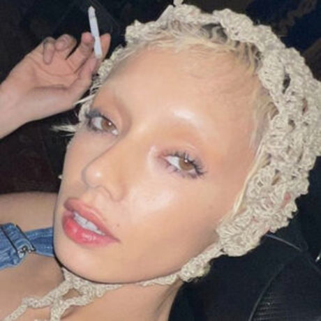 Jazelle Zanaughtti modèle magnifique images