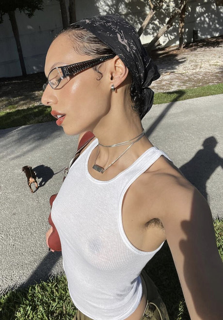 Jazelle Zanaughtti étoile hd photos